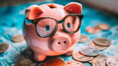 How to Use Technology to Avoid Overspending