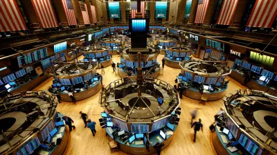 Interpreting Stock Market Movements as Economic Barometers