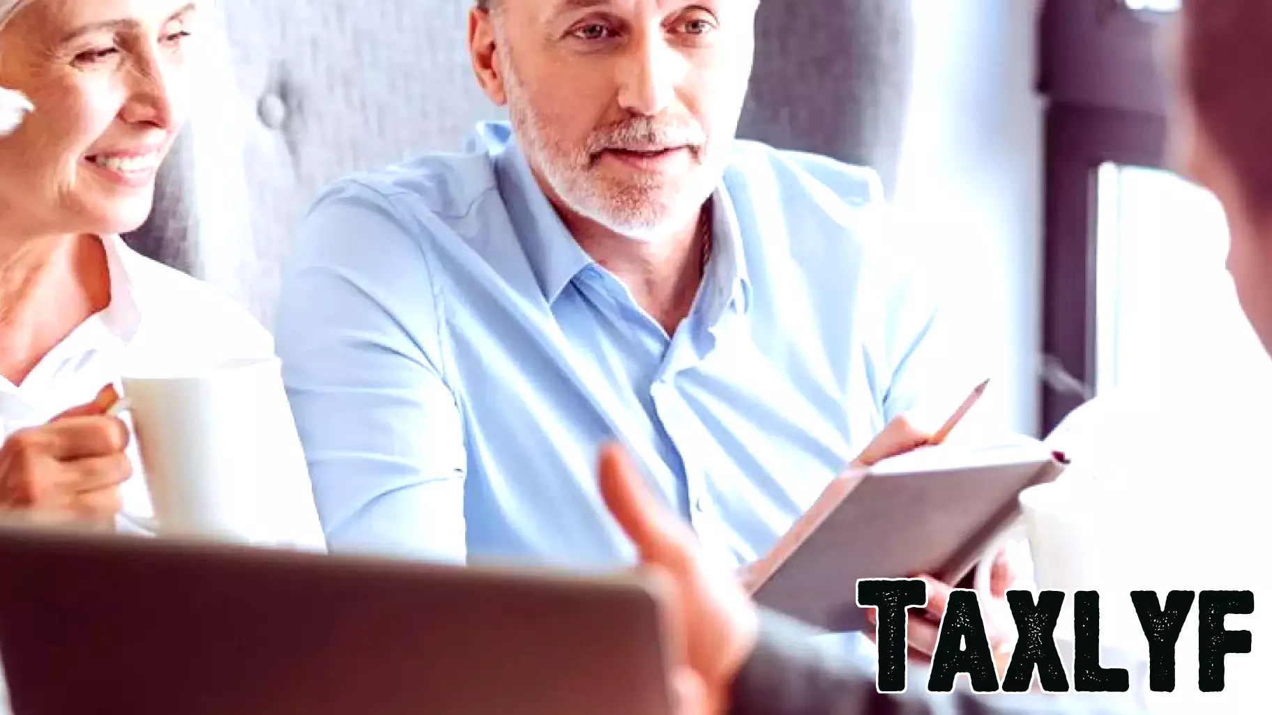 Fairfax Financial Holdings Experiences Minor Pullback Amid Strong Year-to-Date Performance