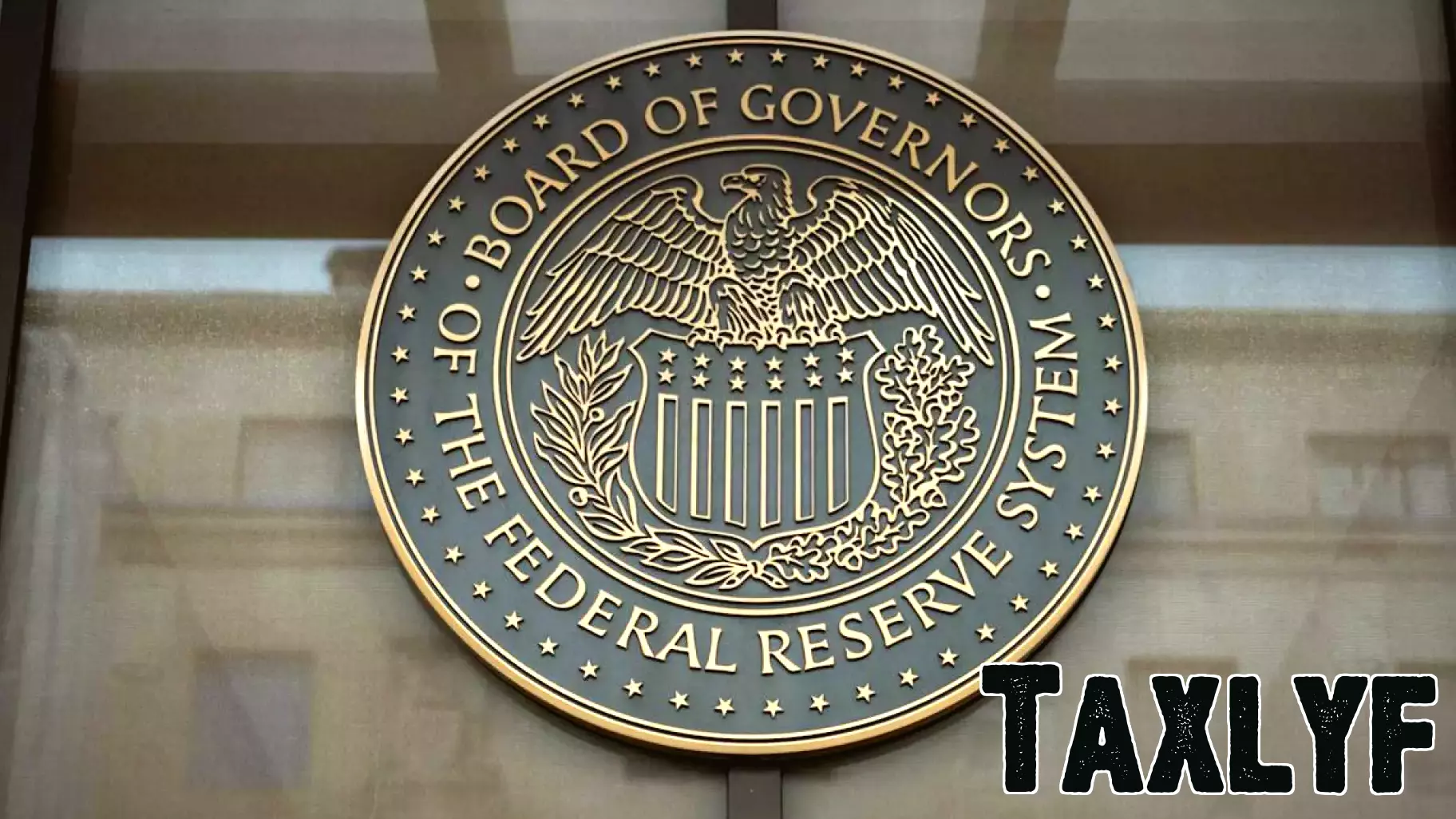 Fmr. Fed officials think the right move is 'no move' on rates: Survey