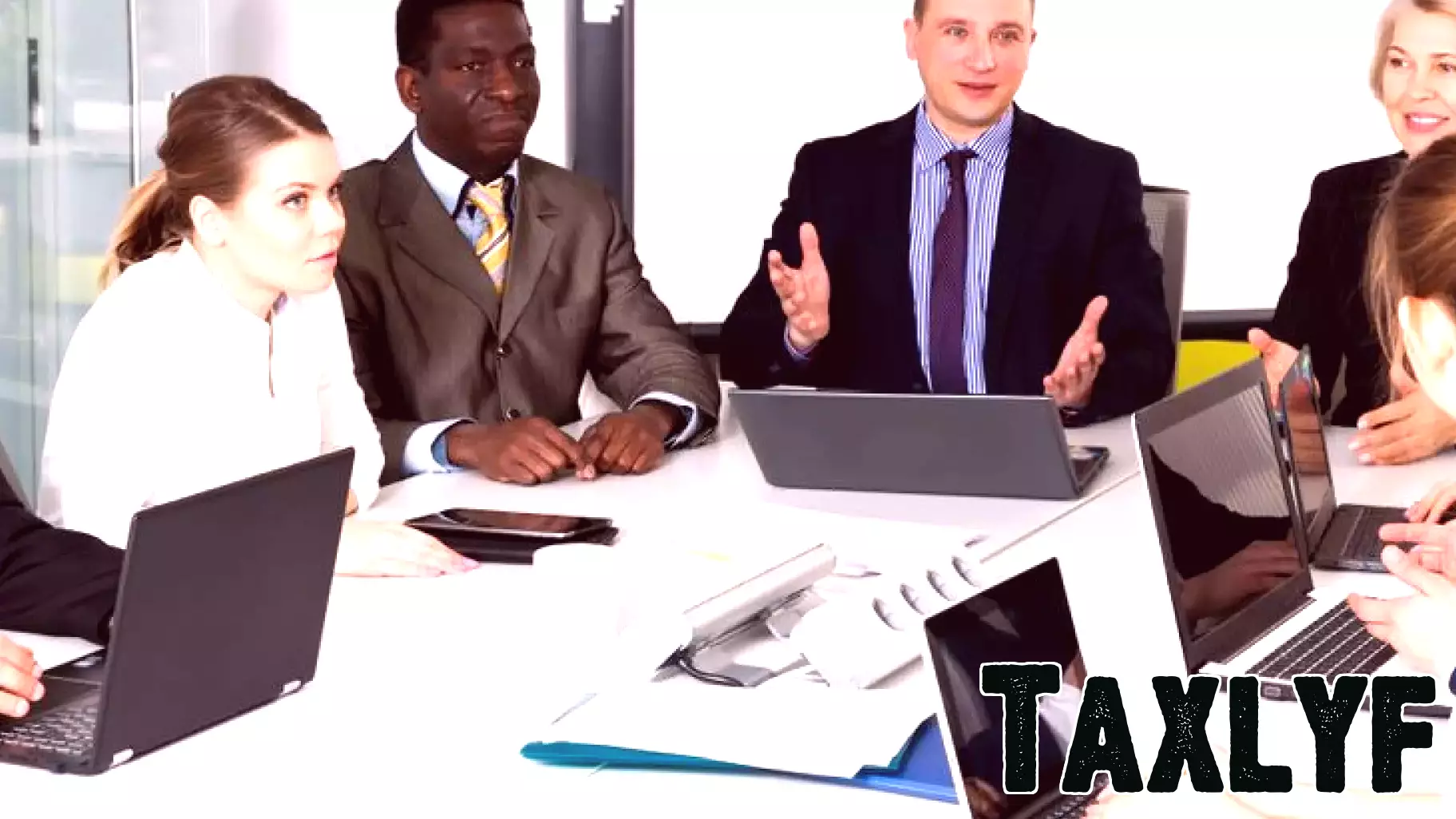 Shifting Perspectives on RWS Holdings Amid Financial and Leadership Developments