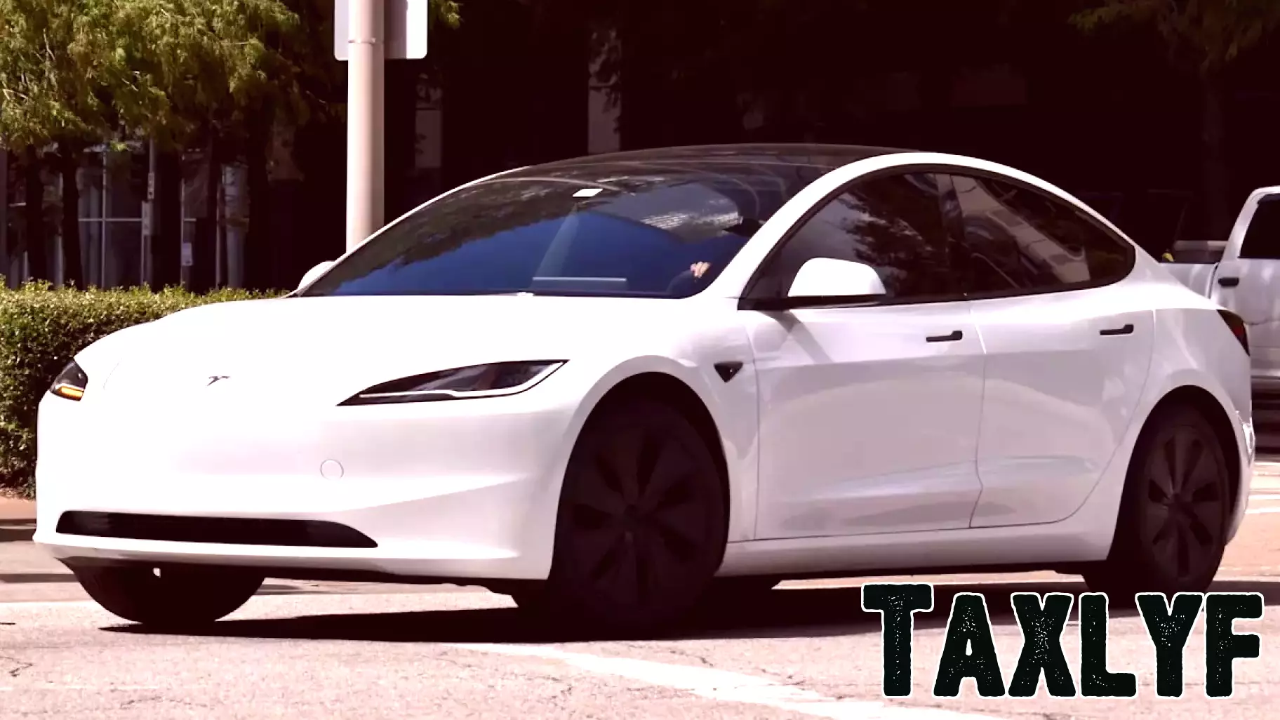 Tesla blows past Q2 delivery forecasts, but the stock is falling