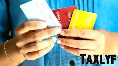 Dave Ramsey Advocates for Cutting Up Credit Cards to Promote Financial Discipline