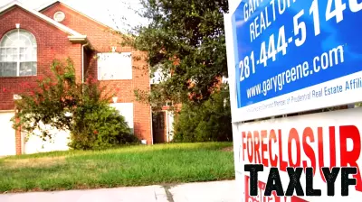 Foreclosures hit highest level since 2019, sparking interest from bargain hunters