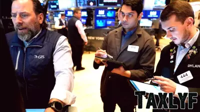 US Stock Futures Decline Amidst Implementation of Significant Tariffs